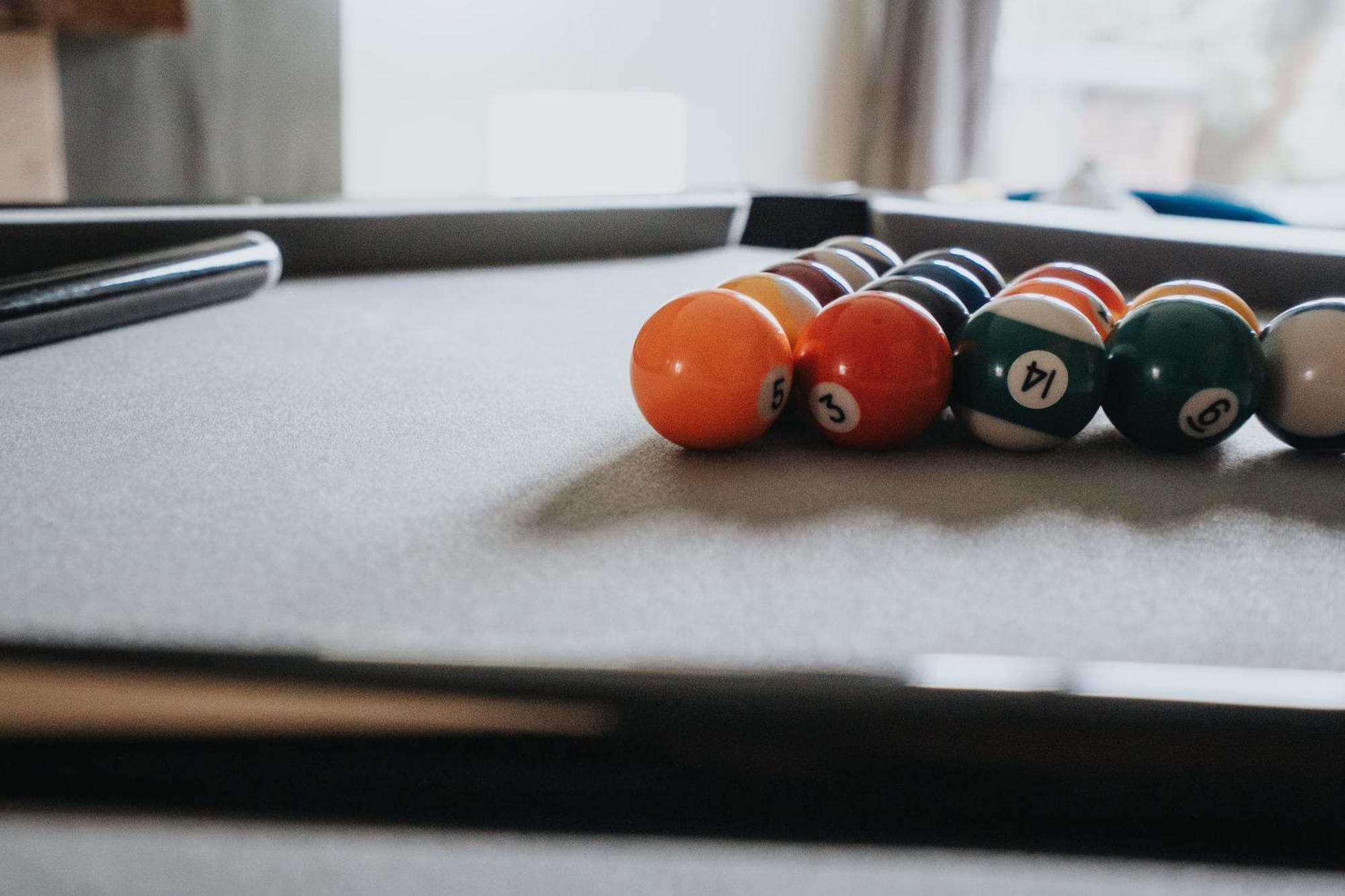 Modern & Spacious - Pool Table - Free Parking - Sleeps 10 Manchester Buitenkant foto