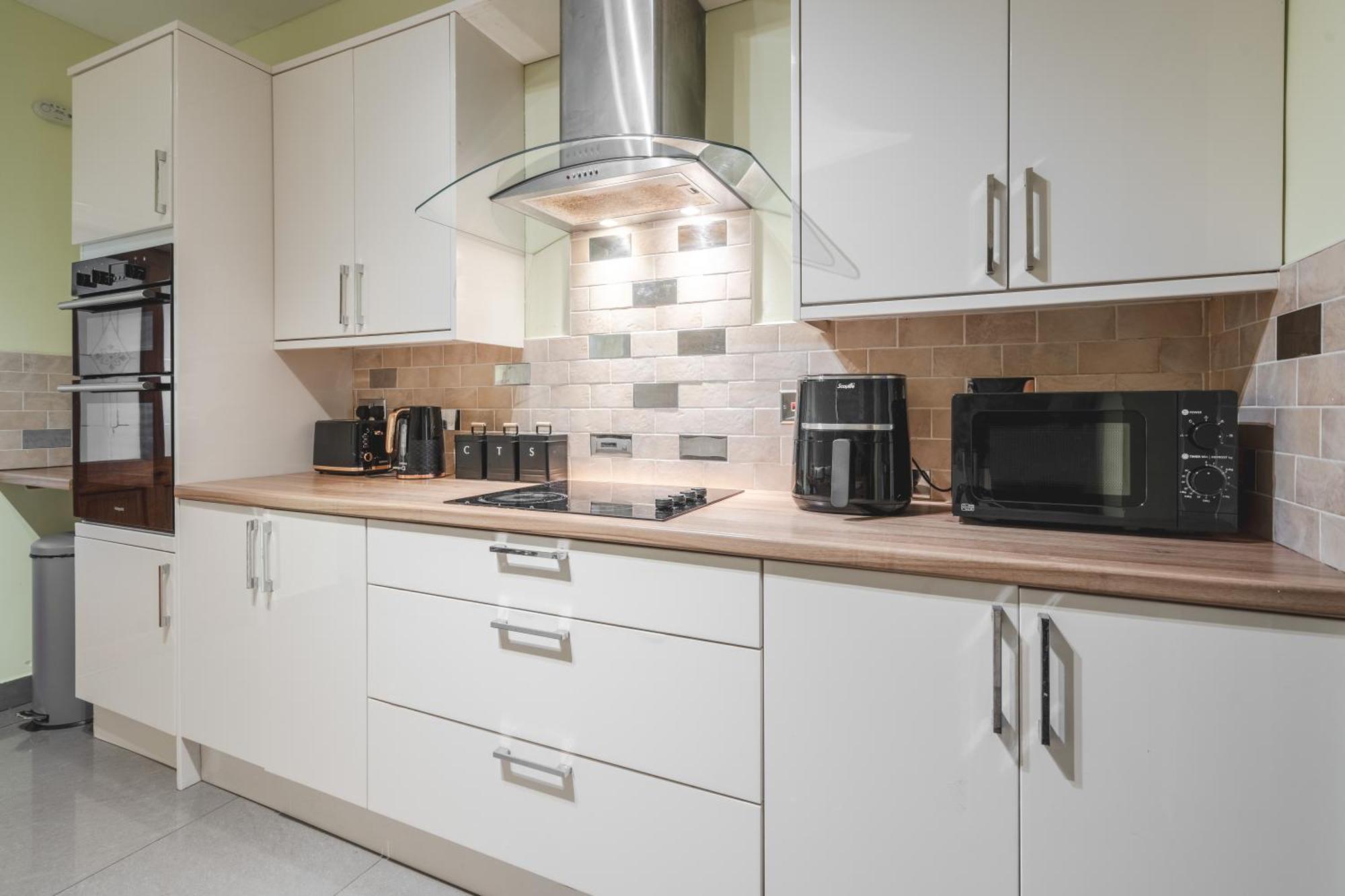 Modern & Spacious - Pool Table - Free Parking - Sleeps 10 Manchester Buitenkant foto