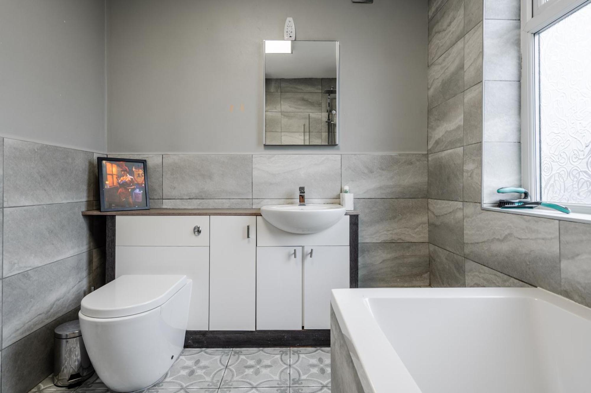 Modern & Spacious - Pool Table - Free Parking - Sleeps 10 Manchester Buitenkant foto