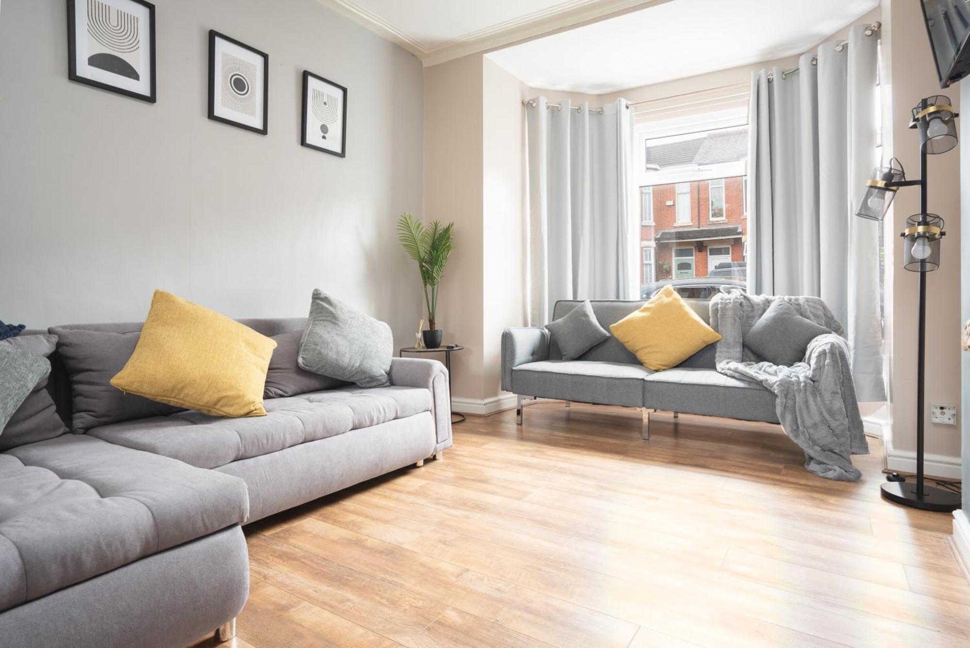 Modern & Spacious - Pool Table - Free Parking - Sleeps 10 Manchester Buitenkant foto